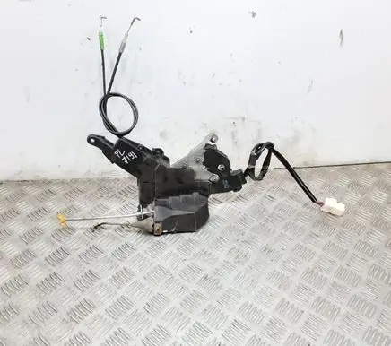 Lexus IS-F Front door lock