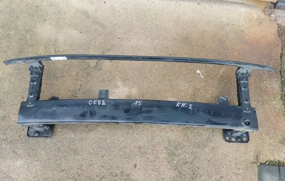 KIA Ceed Front bumper cross member 86571J7000 22042021