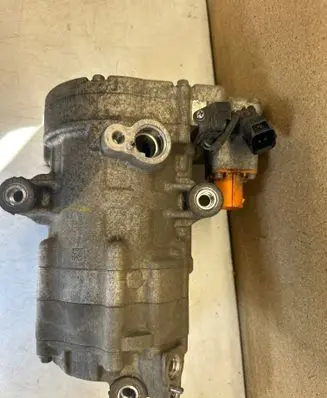 KIA Niro Air conditioning (A/C) compressor (pump) 977E1AO000 R134AR1234V1