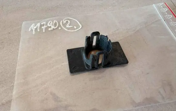 Seat Alhambra (Mk2) Front parking sensor holder (PDC) 7N5919493