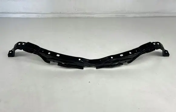 Toyota RAV 4 (XA40) Front piece kit 