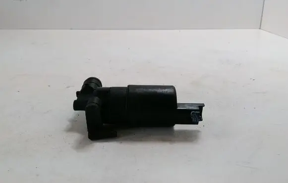 Renault Laguna II Windscreen/windshield washer pump 8200031805