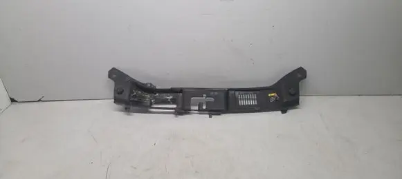 Volvo V50 Top upper radiator support slam panel 31217666
