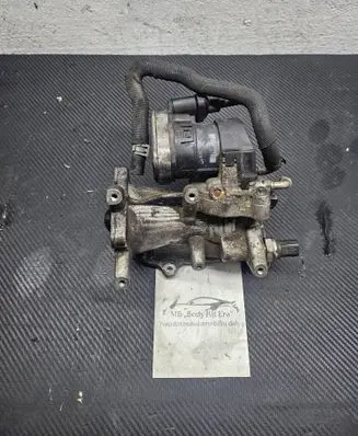 Mercedes-Benz A W169 EGR valve A6401401860 A6401401004