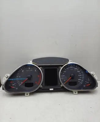 Audi A6 S6 C6 4F Speedometer (instrument cluster) 4F0920934G 580002327800