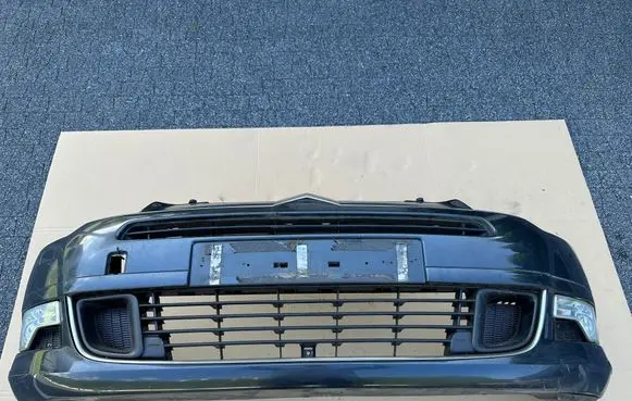 Citroen C5 Front bumper 9681052477