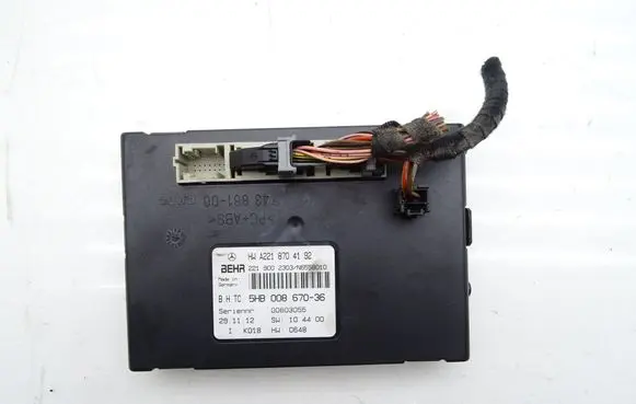 Mercedes-Benz S W221 Air conditioner control unit module A2218704192 2219002303