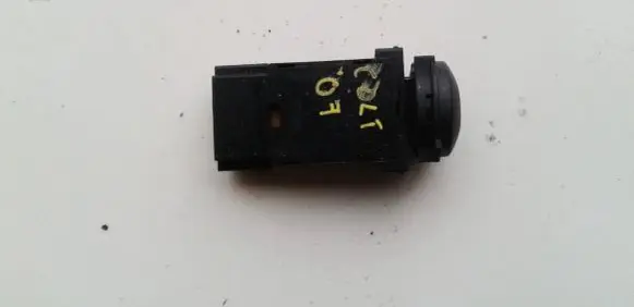 Fog light switch