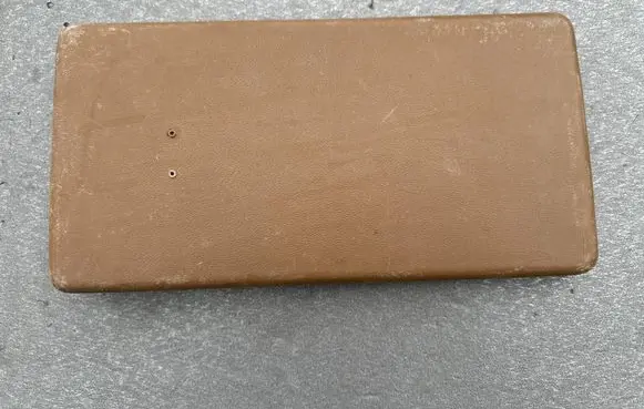 Nissan Patrol 160 Glove box lid/cover J6920C6060 J6920C6061