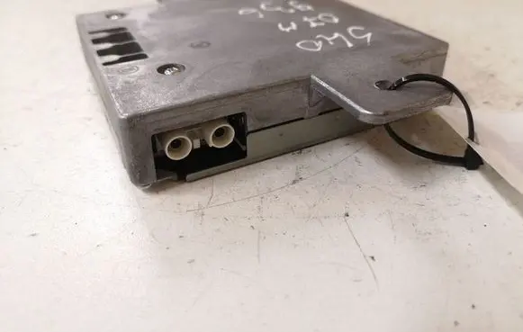 Volvo S40 Aerial antenna amplifier 307325651 34E099J 48020221