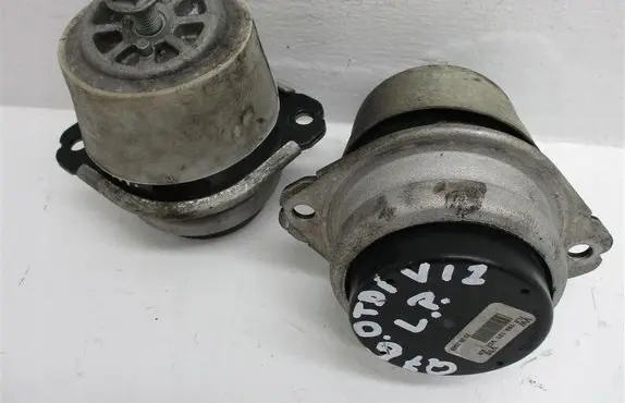 Audi Q7 4L Engine mount vacuum valve 