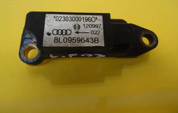 Audi A3 S3 8L Airbag deployment crash/impact sensor 8L0959643B