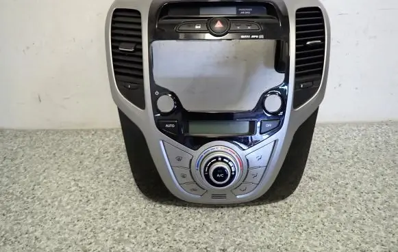 Hyundai ix20 Other switches/knobs/shifts