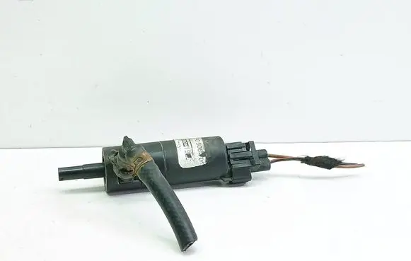 Opel Vectra C Headlight washer pump 
