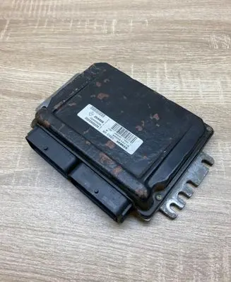Renault Kangoo I Engine control unit/module ECU 8200069300 S110130326A