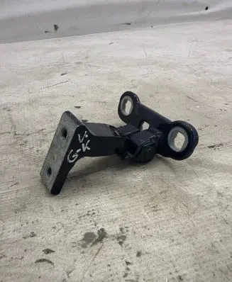 Volvo XC90 Rear door upper hinge 31424587 V526