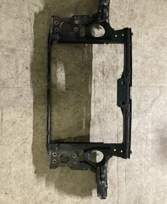 Volkswagen Touareg I Radiator support slam panel 7L0805594