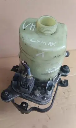 Ford C-MAX I Power steering pump