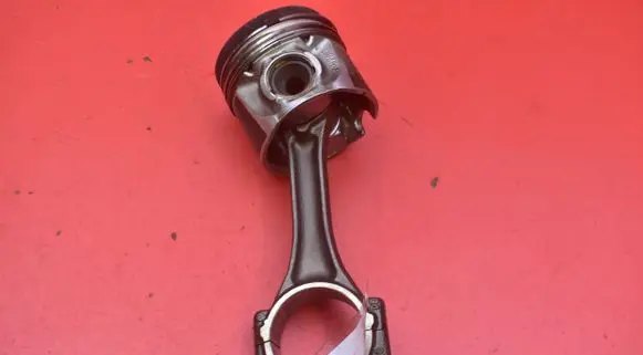 Volkswagen Touran I Piston 79L69M