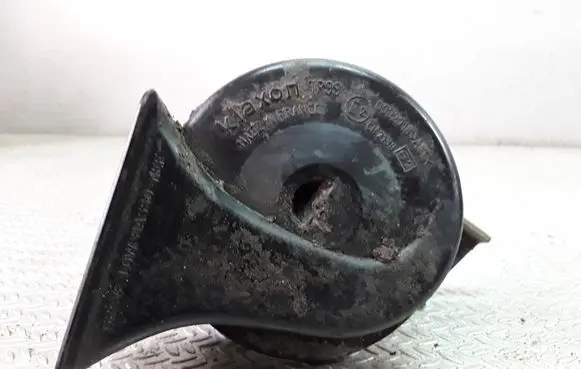 Volkswagen Golf IV Horn signal 0092018