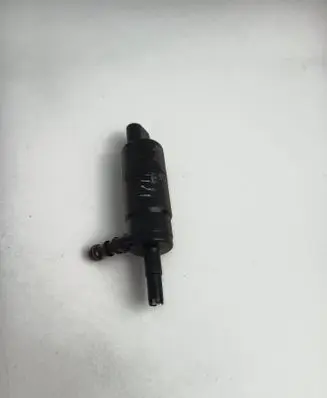 BMW 3 E92 E93 Headlight washer pump 8377430
