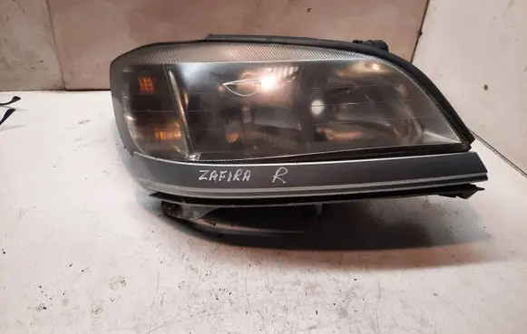 Opel Zafira A Headlight/headlamp 90582022