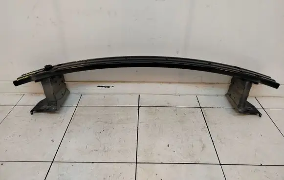 Nissan Juke I F15 Front bumper support beam 