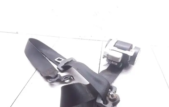 Mercedes-Benz Sprinter W906 Front seatbelt 601384100