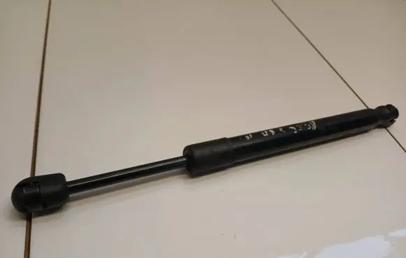 Audi A6 S6 C6 4F Tailgate/trunk strut/damper