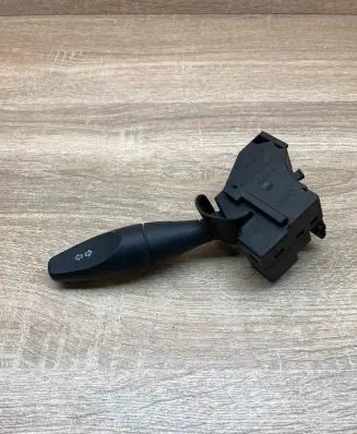 Ford Focus Indicator stalk 98AG13335AD