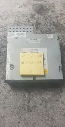 Audi A8 S8 D3 4E CD/DVD changer 4E0910110E