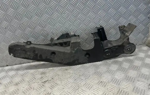 BMW X6 F16 Front underbody cover/under tray 7325400 10834110