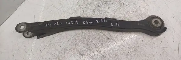 Rear control arm