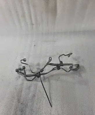 BMW 3 E46 Fuel injector supply line/pipe 