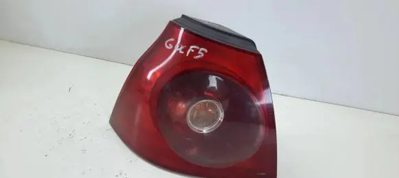 Volkswagen Golf V Rear/tail lights 1K6945095G 89031704