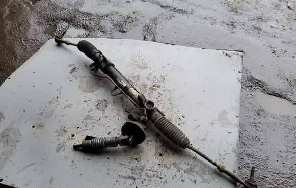 Chrysler Neon II Steering rack P05272490AH