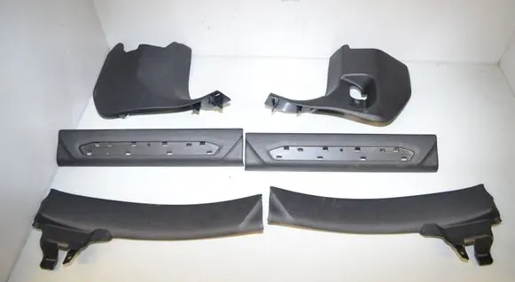 BMW 1 F40 sill trim set (inner) 7444942 7444935