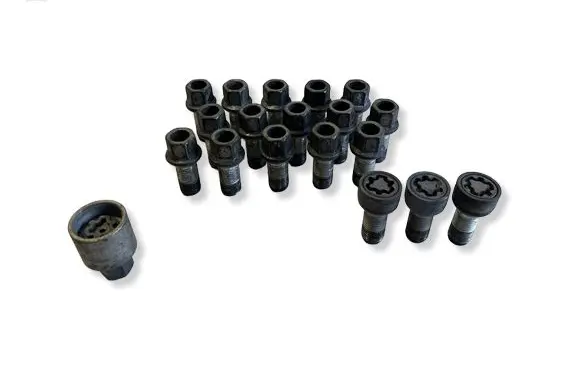 Audi A3 S3 8V Nuts/bolts 