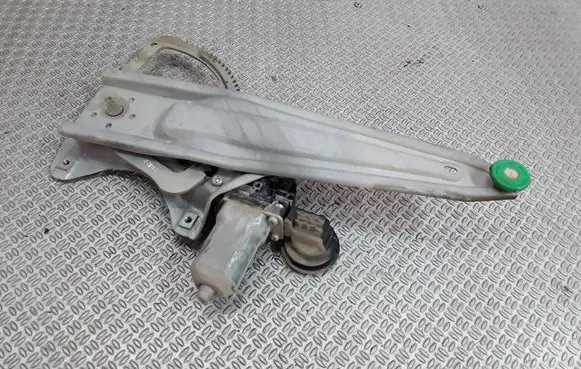 Toyota Auris 150 Rear door window regulator with motor 857200D120