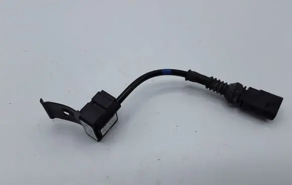 Volkswagen Phaeton ABS wheel speed sensor 3D0616575J 15179200341 15179200672