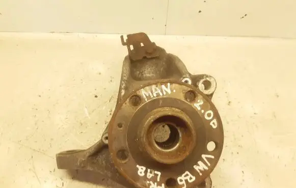 Volkswagen PASSAT B6 Front wheel hub spindle knuckle 3C0407258G
