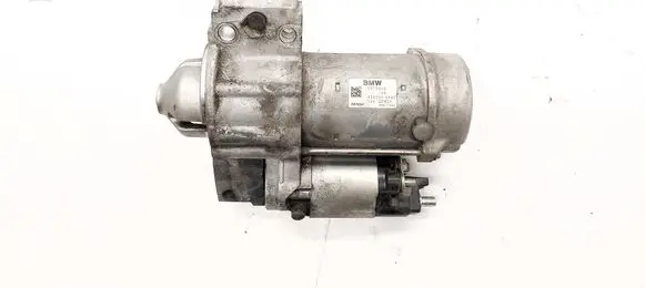 BMW X3 F25 Starter motor 8570846