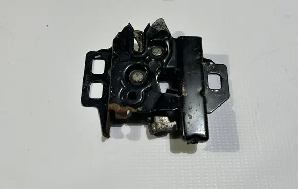 Chevrolet Corvette C6 Engine bonnet/hood lock/catch 787502