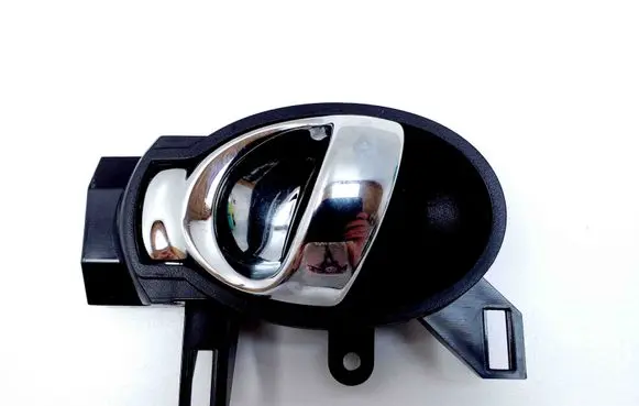 Nissan Note (E12) Front door interior handle