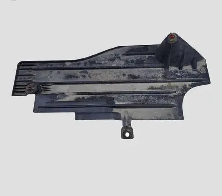 Ford Focus Rear underbody cover/under tray AV61R11779A
