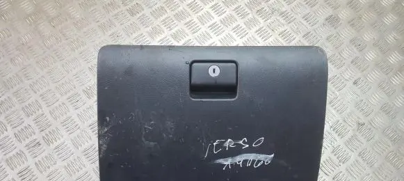 Toyota Corolla Verso AR10 Glove box 555510F010 55551-0F010