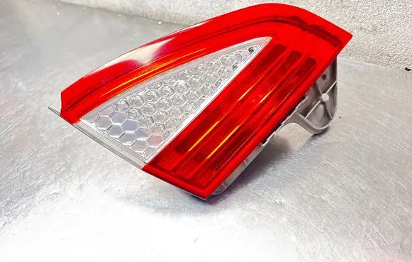 Ford Mondeo MK IV Tailgate rear/tail lights S7113A603A