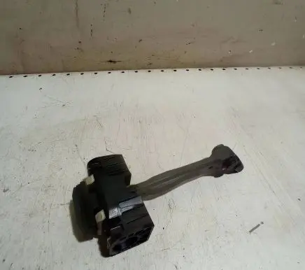 Skoda Superb B6 (3T) Rear door check strap stopper 3T0839249