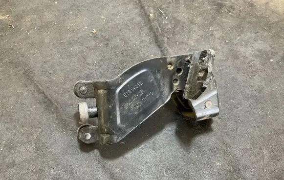 Fiat Doblo Sliding door lower roller guide/hinge 51814082 2615 E1ATT171D