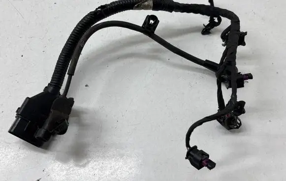 Volkswagen Caddy Fuel injector wires